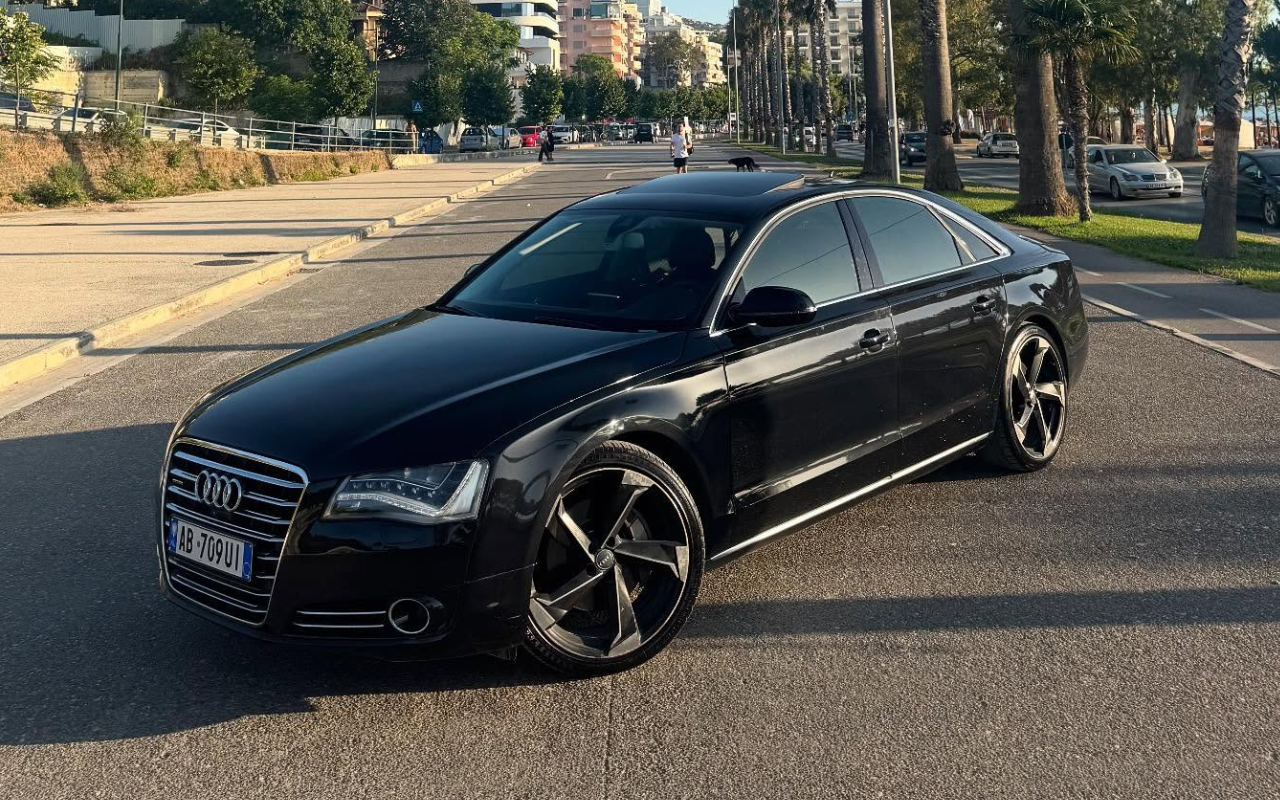 Audi A8 – Lukas Rental Vlorë