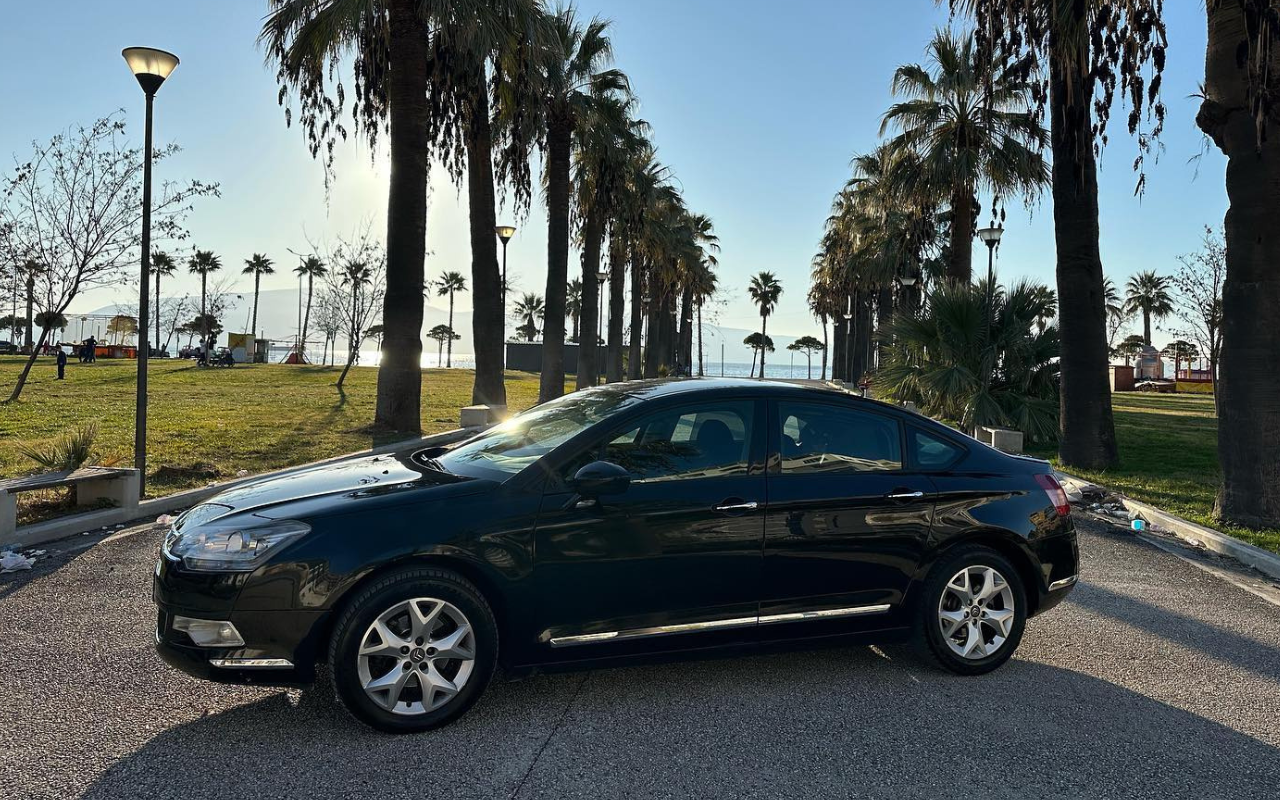 Citroën C5 – Lukas Rental Vlorë