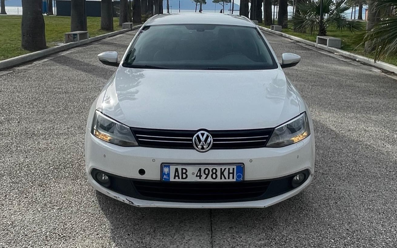 Volkswagen Jetta  – Lukas Rental Vlore